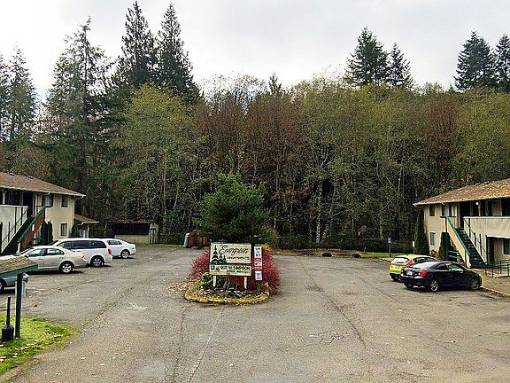 3rd image of 907 W Simpson Ave #907