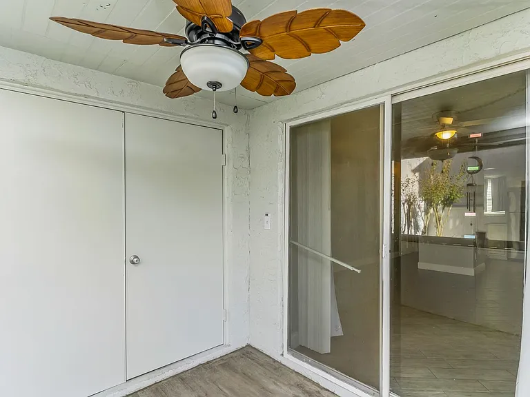 4609 W North B St #111 — Photo 26