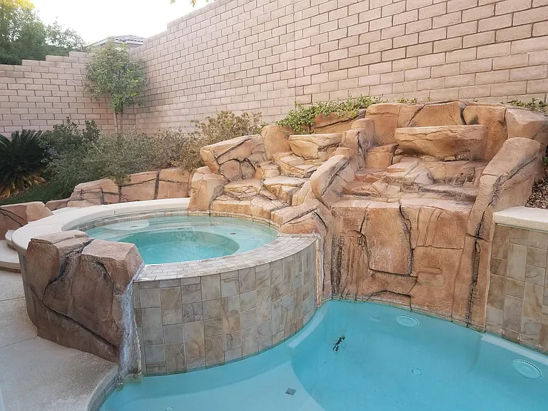 Jacuzzi / Pool