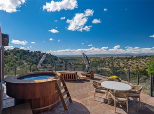 15 & 17 Sunlit Dr W, Santa Fe, NM 87508