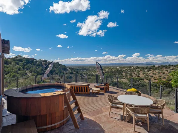 15 & 17 Sunlit Dr W, Santa Fe, NM 87508