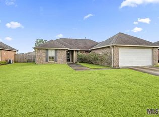 13448 Wynnewood Ave, Denham Springs, LA 70726