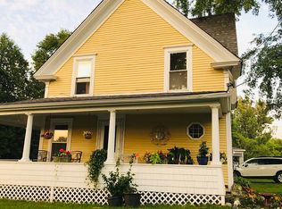 24 Cross St, Newport, VT 05855