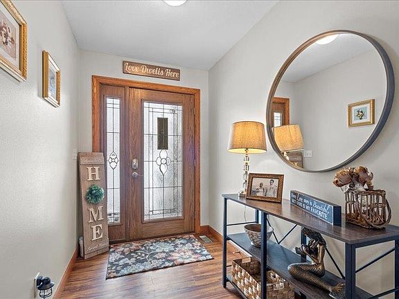 3rd image of 10191 Blue Spruce Dr