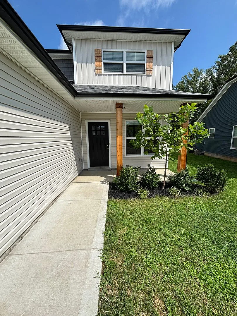 Charming Home in Sango! — Photo 2