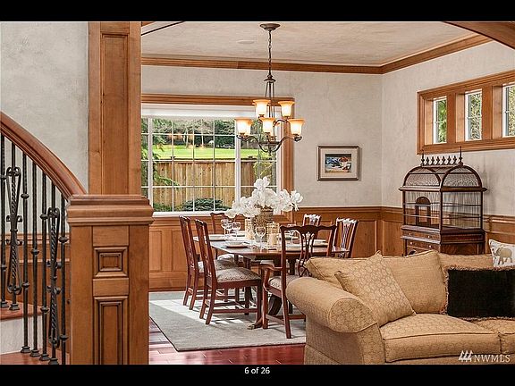 4th image of 16223 NE 43rd Ct