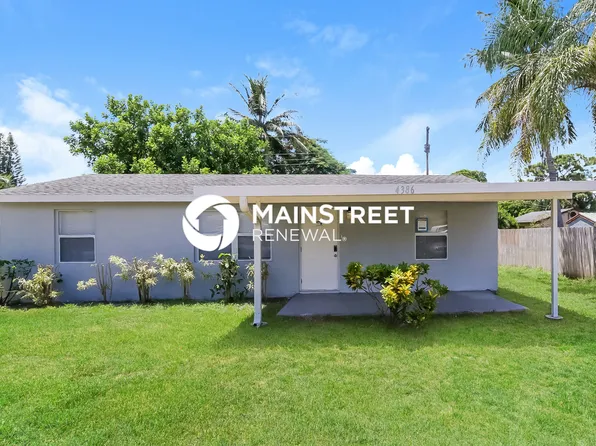 4386 Pine St, West Palm Beach, FL 33406