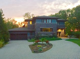 3000 Coolidge St, Oak Brook, IL 60523