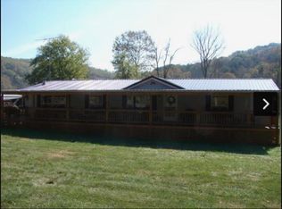 21294 Bolts Frk, Rush, KY 41168