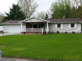 1544 Agnes Dr, Stevens Point, WI 54482