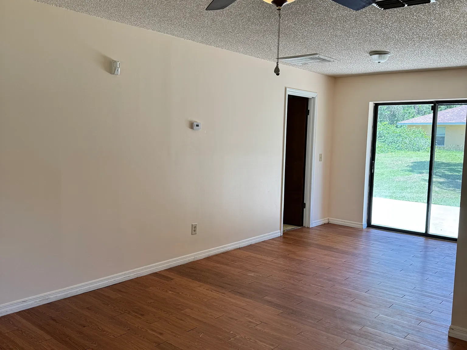 2 bed, 1458 sqft, $1,500 — Photo 3