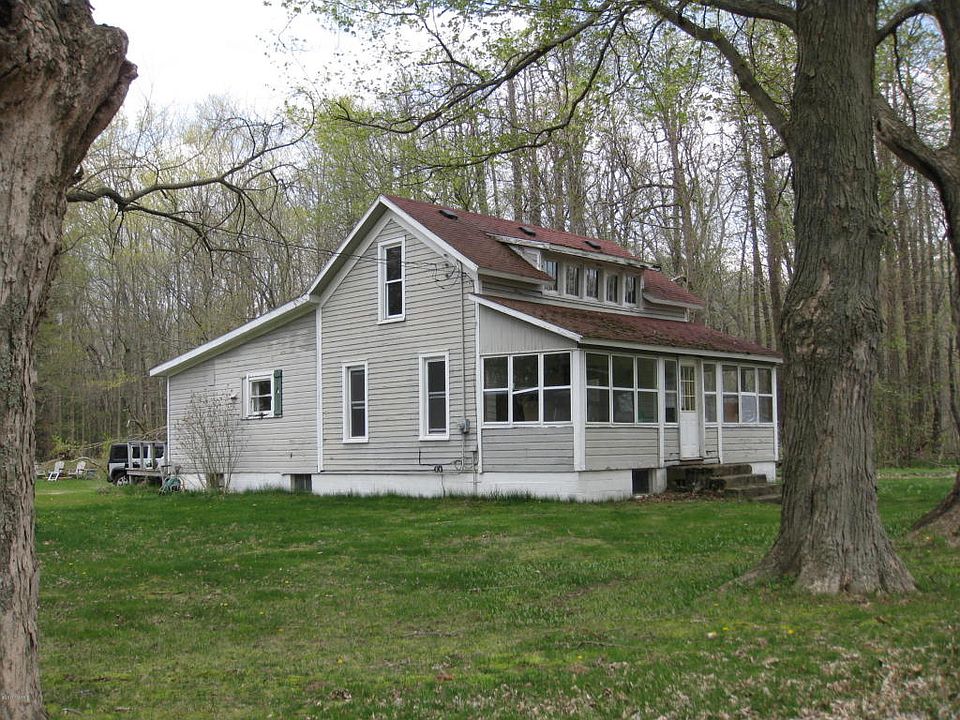 1st image of 6893 121st Ave