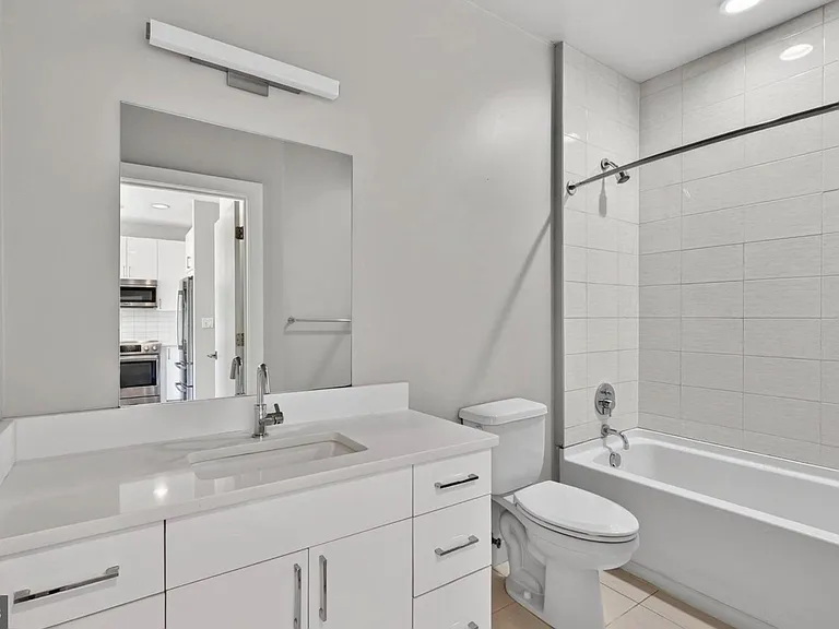 1500 Pennsylvania Ave SE #310 — Photo 9