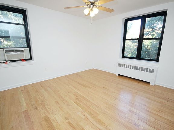 4th image of 22-15 79th St #3F