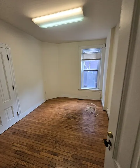 714 State St #1 — Photo 9