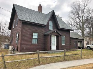 34 Main St, Winterport, ME 04496