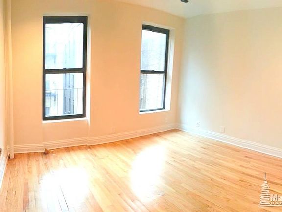 2nd image of 217 E 84th St APT 4D