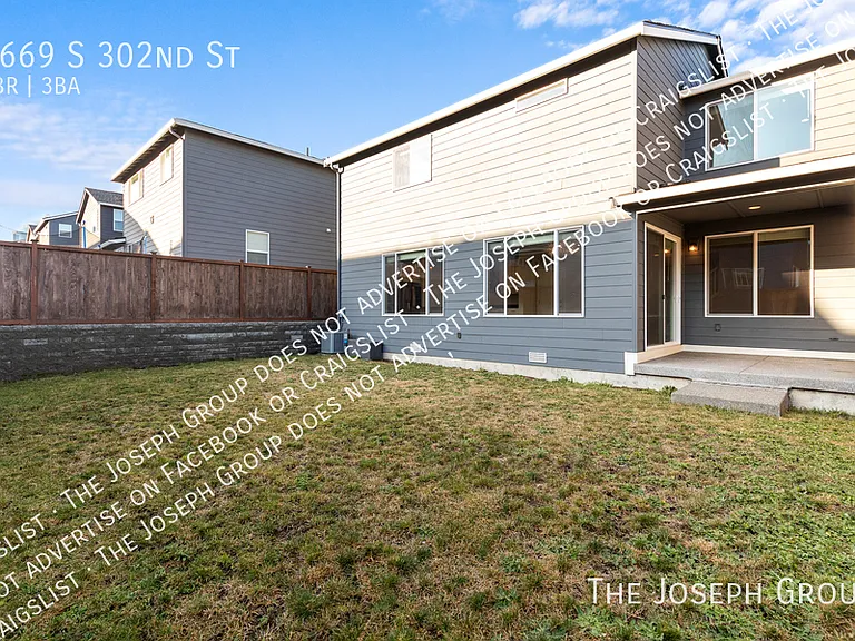 5669 S 302nd St — Photo 38