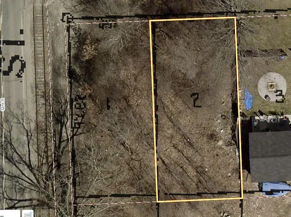 Sturges St, Pt Huron, MI 48060