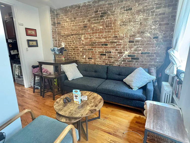 413 E 70th St #27 — Photo 3