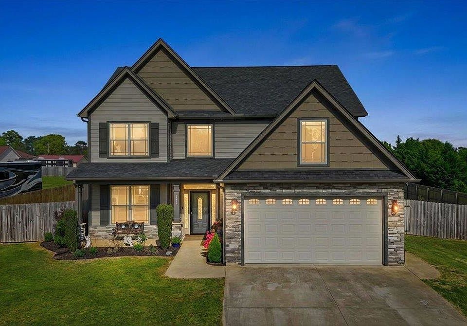 1st image of 213 Creekside Farms Way