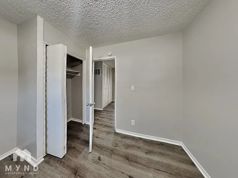 6649 Meadowlark Dr — Photo 10