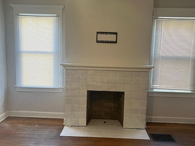 25 W Brighton Rd #25 — Photo 9