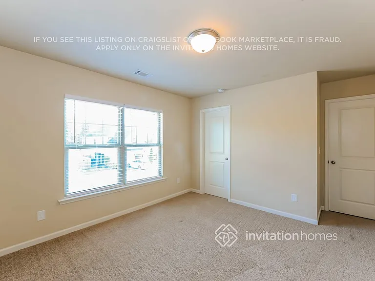 208 Manous Way — Photo 10