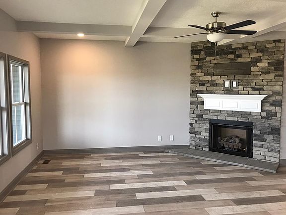 3rd image of 396 Farmington Lot 396
