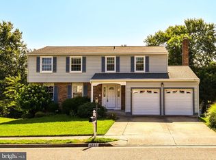 4037 Broadwire Dr, Fairfax, VA 22032