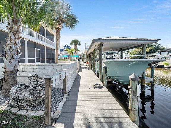 2nd image of 1001 Lighthouse Lagoon Ct