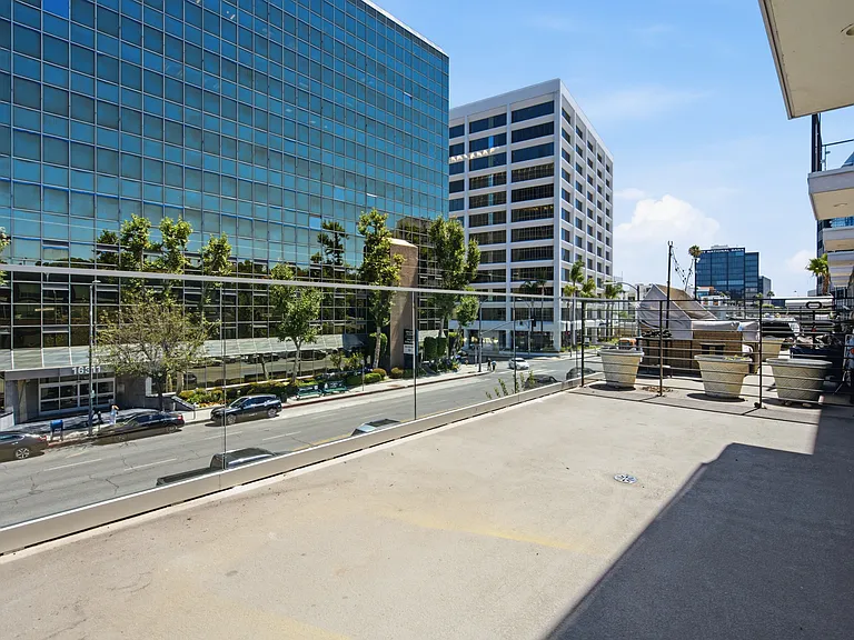 16300 Ventura Blvd #322 — Photo 15