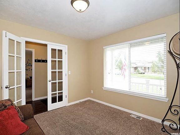 5th image of 1361 W Palmer Park Ln