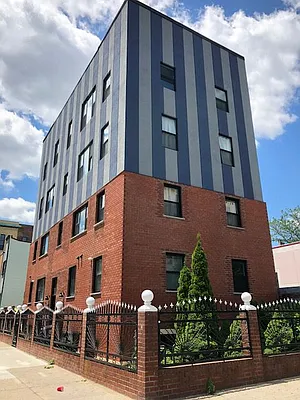 Rented by Lang Realty LLC | media 20