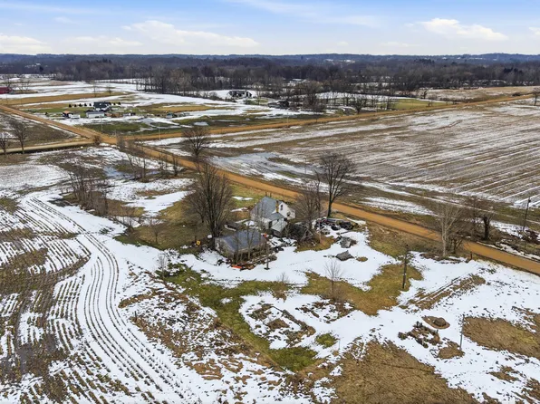 2217 126th Ave, Hopkins, MI 49328