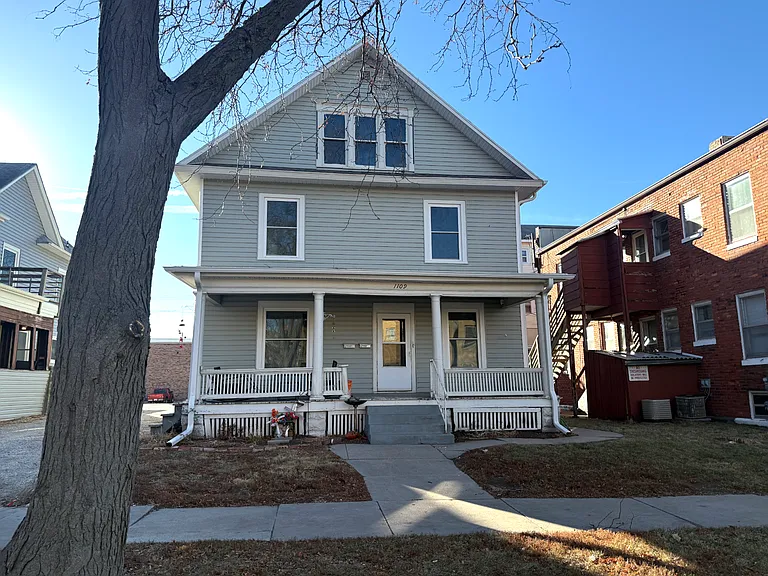1109 G St #A — Photo 15