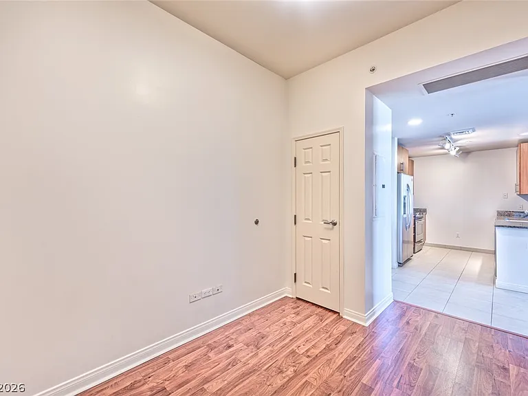 200 W Sahara Ave #2507 — Photo 7