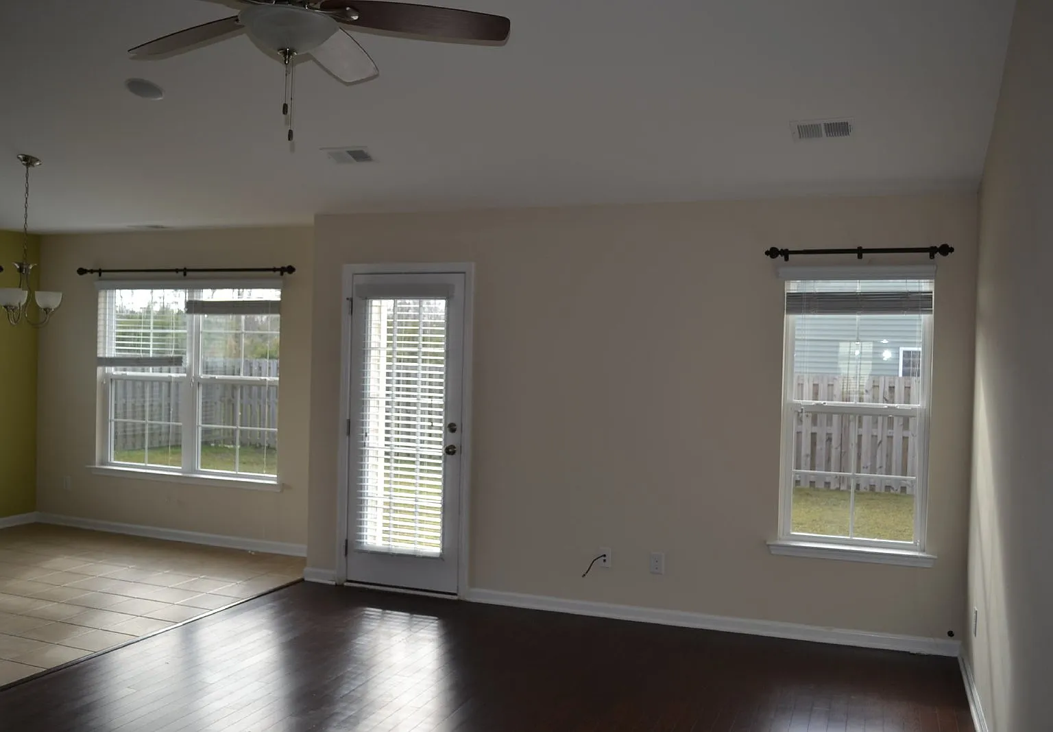 3 bed, 2.0 bath, 1494 sqft, $1,750 — Photo 4