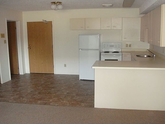 2nd image of 1224 7th Ave N #405124
