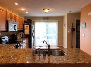 4 Lewis Lndg, Morgantown, WV 26505