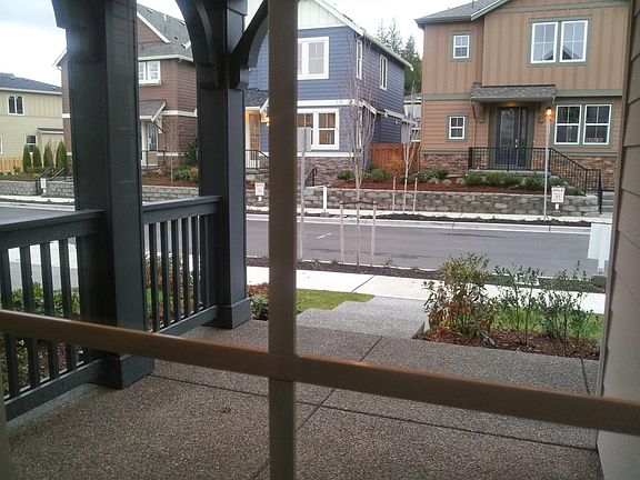 2nd image of 1587 14th Pl NE