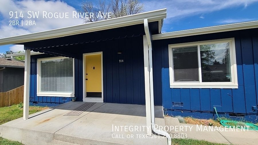 1st image of 914 SW Rogue River Ave
