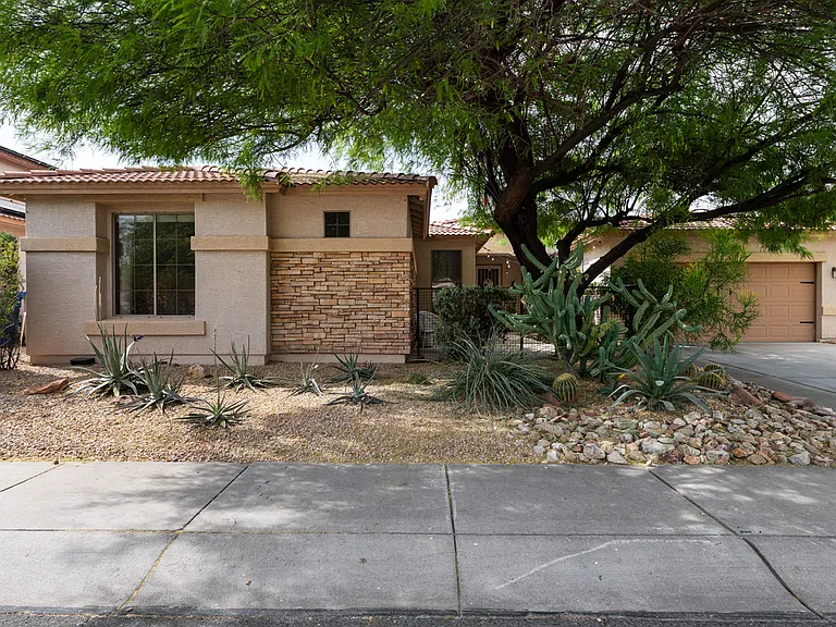 5907 W Straight Arrow Ln — Photo 50