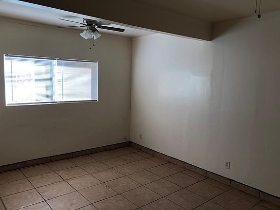 3rd image of 1129 30th St