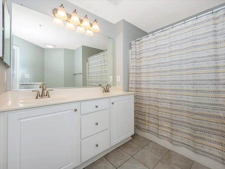 2501 Hemingway Dr #2A — Photo 16