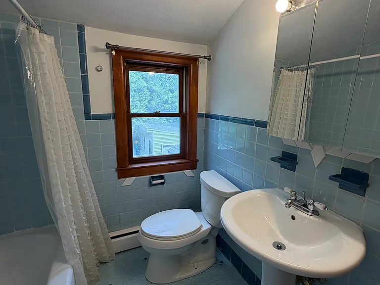 45 Tunxis St — Photo 78