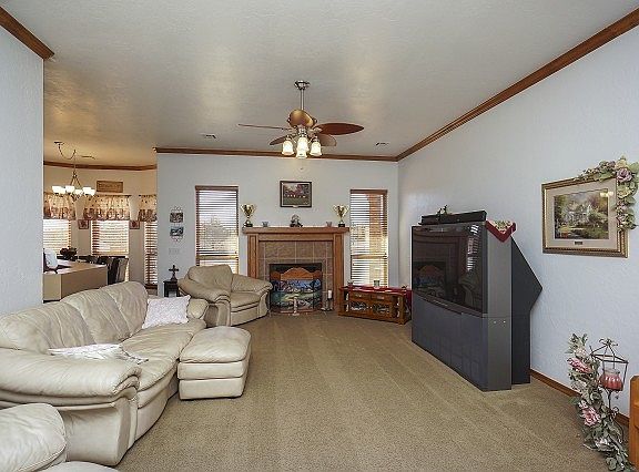 Spacious living room with fireplace