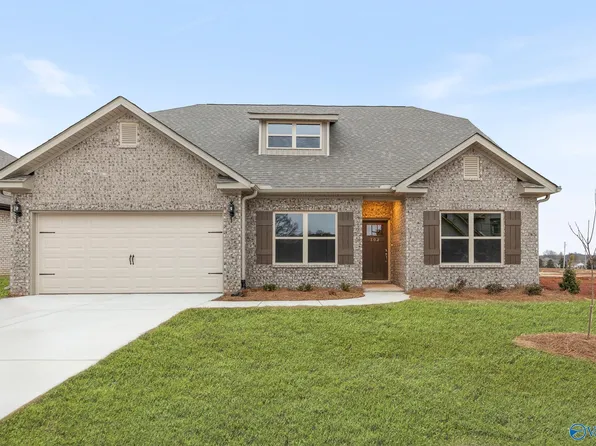 1304 Vermilion Cir, Huntsville, AL 35803