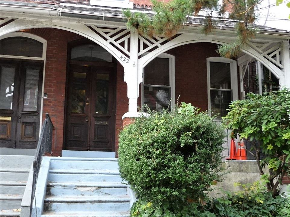 1st image of 422 N 32nd St #3