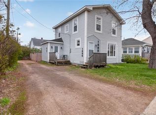 1690 Main St, Moncton, NB E1E 1G9